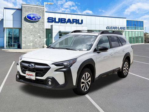 Certified 2025 Subaru Outback Premium w/ Popular Package #1A AWD/4WD image 3