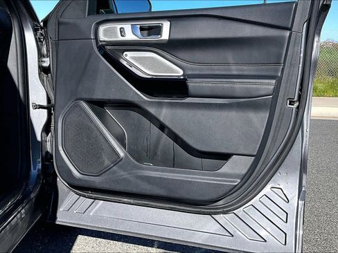 Used 2022 Ford Explorer ST w/ Equipment Group 401A image 22