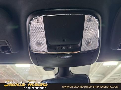 Used 2020 Jeep Grand Cherokee Laredo w/ Laredo X Package AWD/4WD image 21