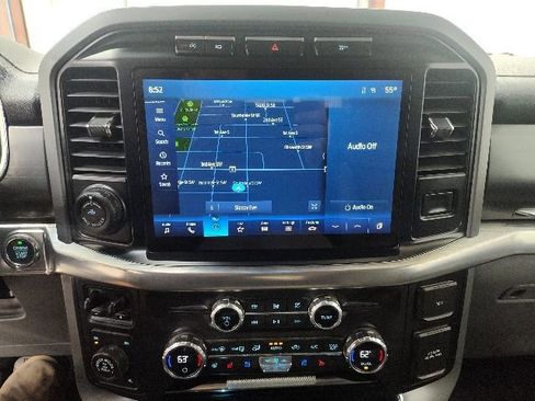 Used 2021 Ford F150 Lariat w/ Equipment Group 502A High AWD/4WD image 27