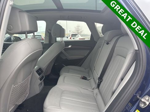 Used 2021 Audi Q5 2.0T Premium w/ Convenience Package image 16