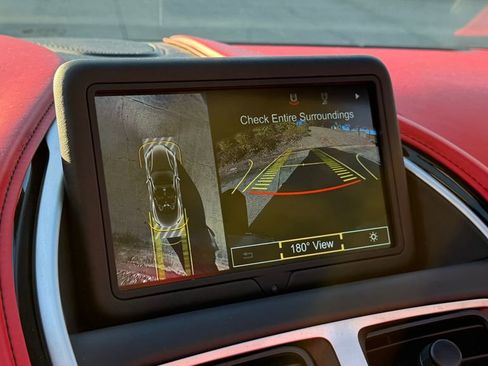 Used 2019 Aston Martin DB11 Volante image 22