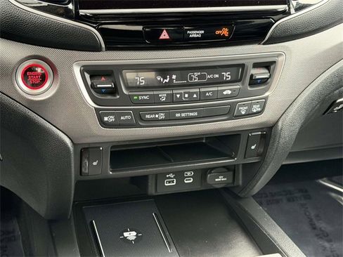 Used 2024 Honda Ridgeline RTL image 15