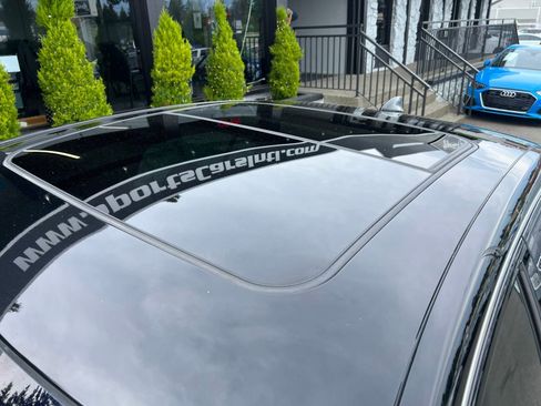 Used 2018 Cadillac CTS Luxury RWD image 7