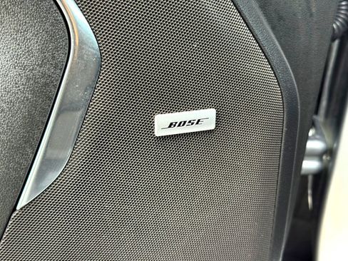 Used 2024 Chevrolet Suburban LT image 15