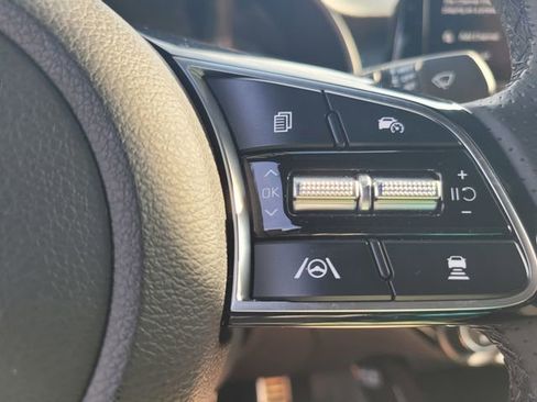 Used 2024 Kia Forte GT-Line image 26