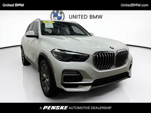 Used 2021 BMW X5 sDrive40i w/ Premium Package RWD image 3