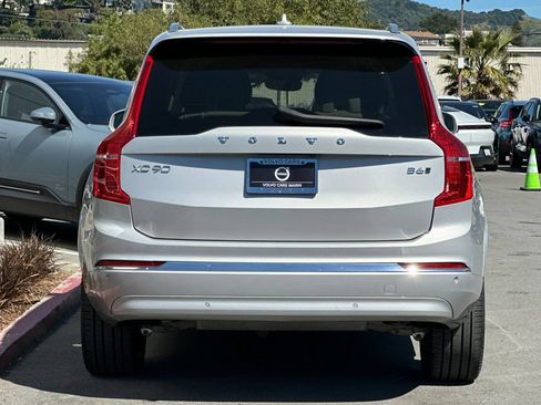 Certified 2024 Volvo XC90 B6 Plus AWD/4WD image 8