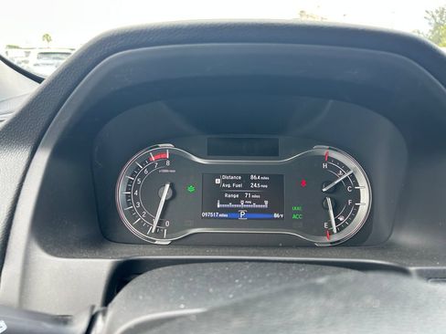 Used 2017 Honda Pilot Touring image 23