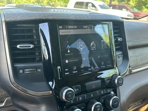 Used 2020 RAM 1500 Limited w/ Body Color Bumper Group AWD/4WD image 34