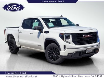 Used 2023 GMC Sierra 1500 Elevation