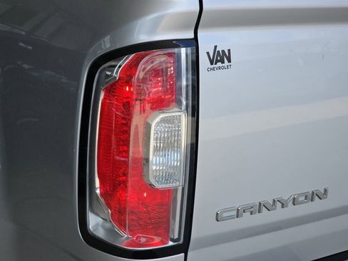 Used 2016 GMC Canyon SLE w/ All Terrain Adventure Package AWD/4WD image 38