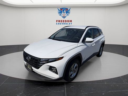 Used 2024 Hyundai Tucson SEL AWD/4WD image 1