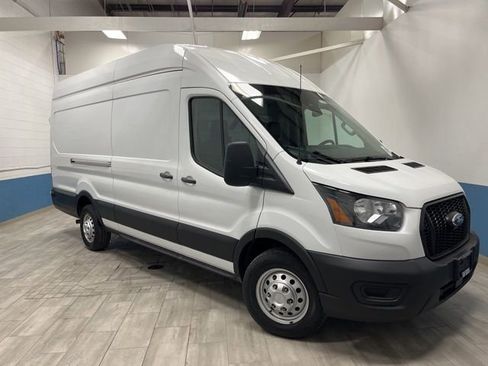 Used 2024 Ford Transit 250 148 High Roof Extended AWD w/ Load Area Protection Package image 33