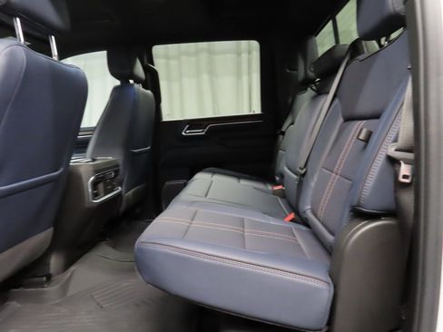 Used 2025 Chevrolet Silverado 2500 High Country w/ High Country Premium Package image 10