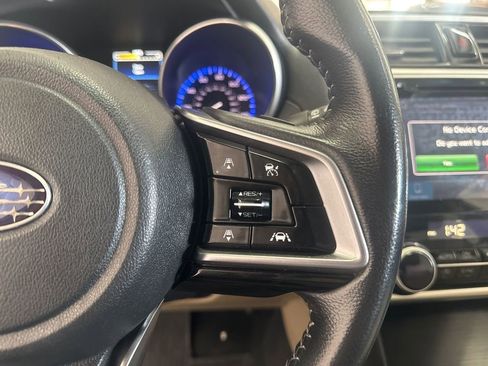 Used 2018 Subaru Outback 2.5i Limited image 13