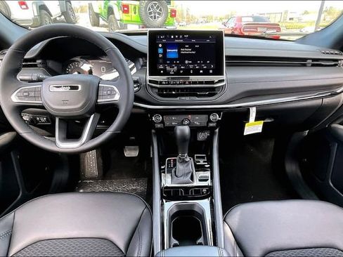 New 2026 Jeep Compass Latitude AWD/4WD image 6