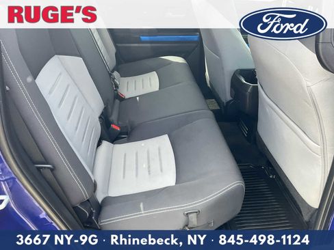 Used 2024 Toyota Tacoma TRD Off-Road image 12