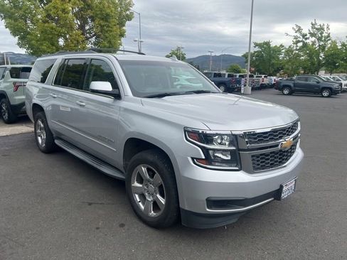 Used 2019 Chevrolet Suburban LS w/ All-Season Package RWD image 1