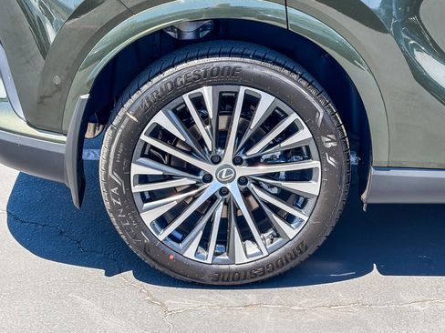 New 2026 Lexus RX 350 Premium Plus AWD/4WD image 10