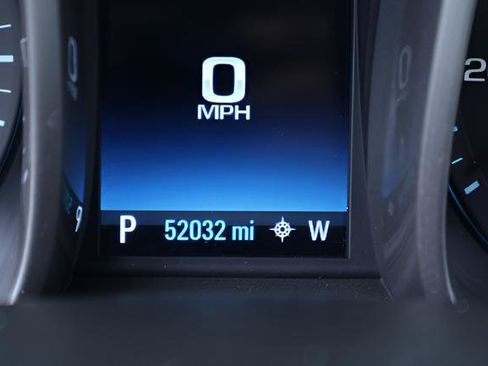 Used 2015 Chevrolet Malibu LTZ FWD image 2