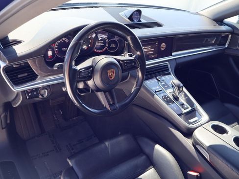 Certified 2023 Porsche Panamera 4 Platinum Edition AWD/4WD image 4