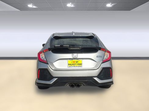 Used 2018 Honda Civic Sport Touring image 10