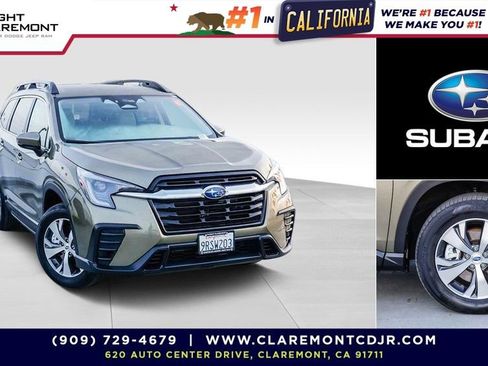 Used 2025 Subaru Ascent Premium AWD/4WD image 1