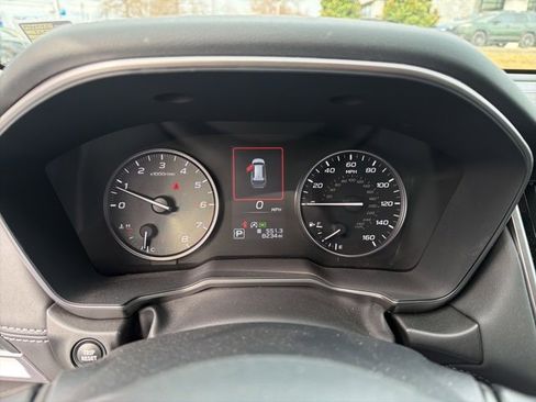 Used 2025 Subaru Outback Limited w/ Popular Package #2 image 28