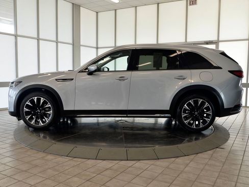Certified 2024 MAZDA CX-90 Plug-In Hybrid w/ Premium Pkg AWD/4WD image 5
