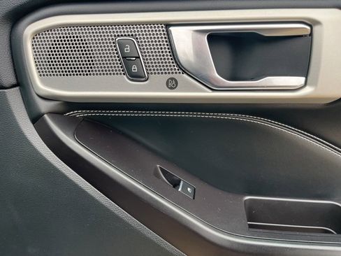 Used 2020 Ford Explorer ST image 59