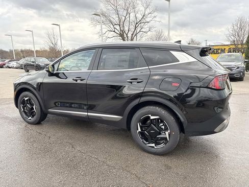 New 2026 Kia Sportage EX image 8