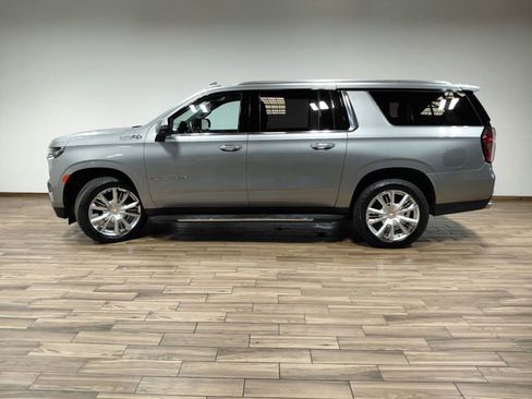 Certified 2023 Chevrolet Suburban High Country w/ Max Trailering Package AWD/4WD image 27