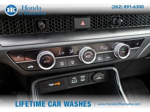 Used 2024 Honda CR-V EX image 18
