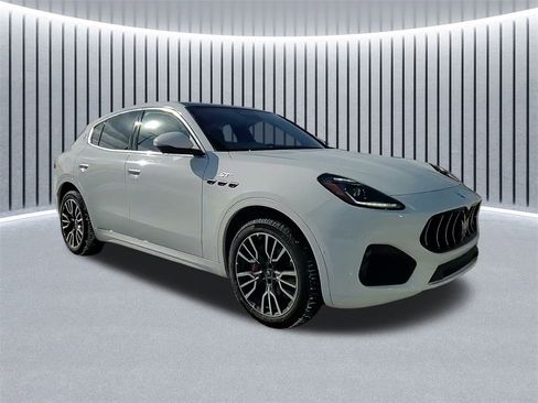 Certified 2024 Maserati Grecale GT image 1