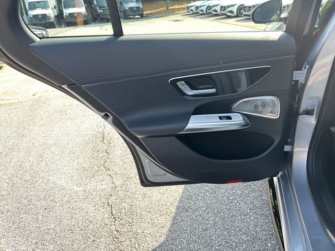 New 2026 Mercedes-Benz E 53 AMG e 4MATIC Sedan image 35
