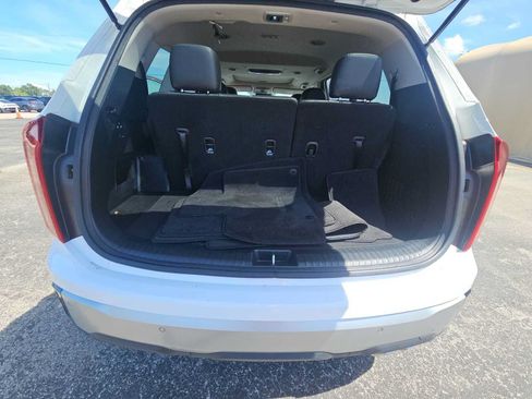 Used 2024 Kia Telluride S w/ S Sunroof Package FWD image 7
