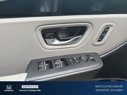 Certified 2025 Honda Pilot EX-L image 16