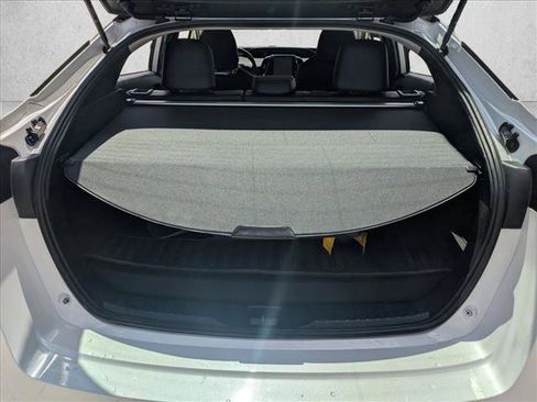 Certified 2022 Toyota Prius Prime XLE FWD image 18