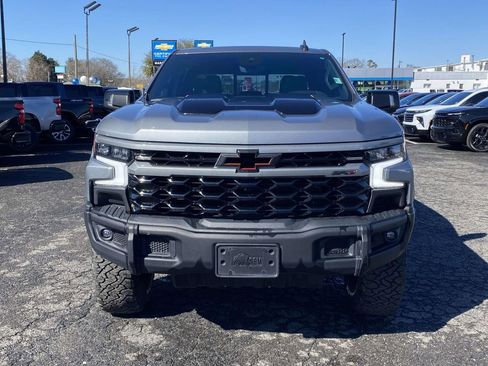 Used 2023 Chevrolet Silverado 1500 ZR2 w/ ZR2 Bison Edition image 2