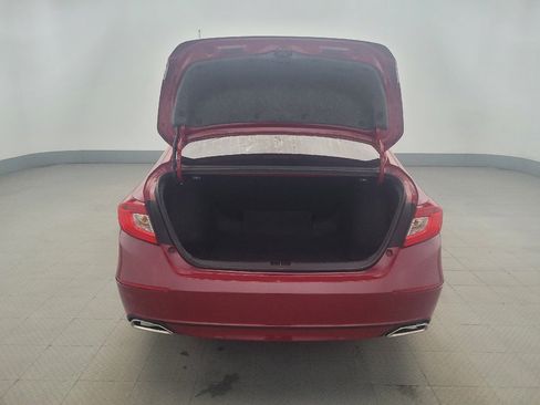 Used 2018 Honda Accord Sport image 29