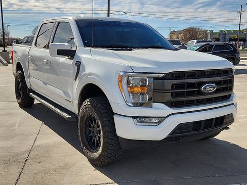 Used 2023 Ford F150 Lariat image 4