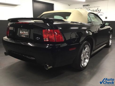 Used 2004 Ford Mustang GT image 21
