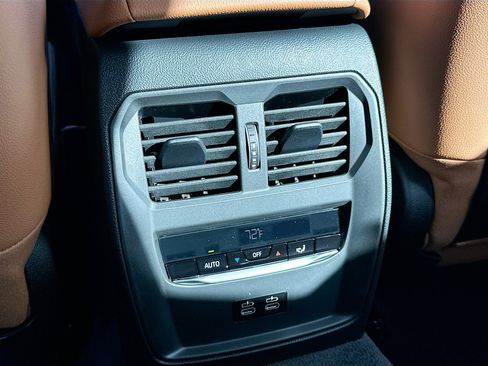 New 2026 BMW 330i Sedan image 20