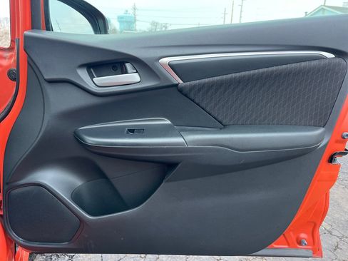 Used 2018 Honda Fit Sport image 17