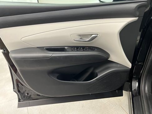 Used 2025 Hyundai Tucson SEL FWD image 11