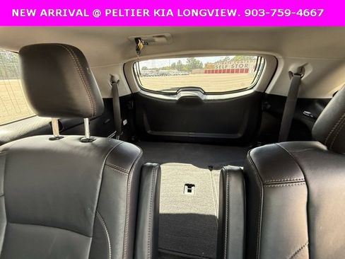 Used 2017 Toyota Highlander XLE image 17