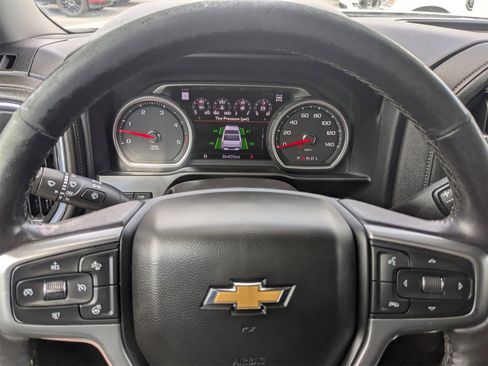 Used 2022 Chevrolet Silverado 2500 LTZ w/ LTZ Convenience Package image 29