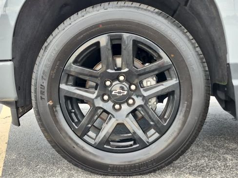 Used 2024 Chevrolet Silverado 1500 Custom w/ LPO, Dark Essentials Package AWD/4WD image 6
