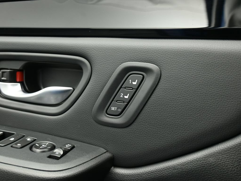 New 2025 Honda Pilot TrailSport image 18
